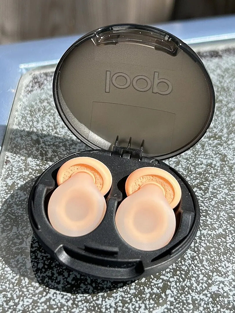 Loop Switch bæreetui med silikoninnlegg